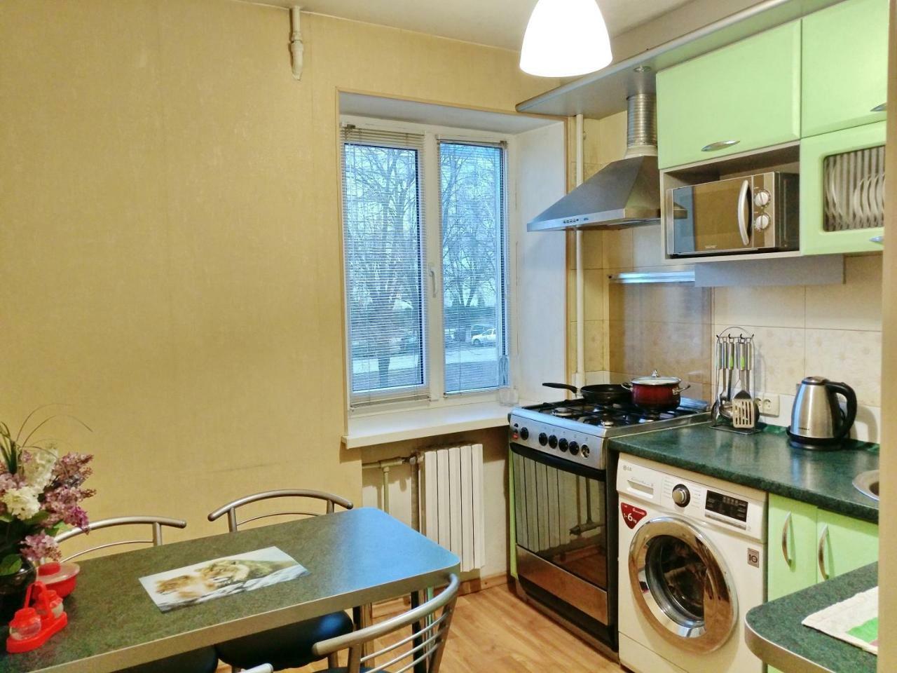 Apartment 1-комнатная с кухней люкс на пр. а. поля, 62