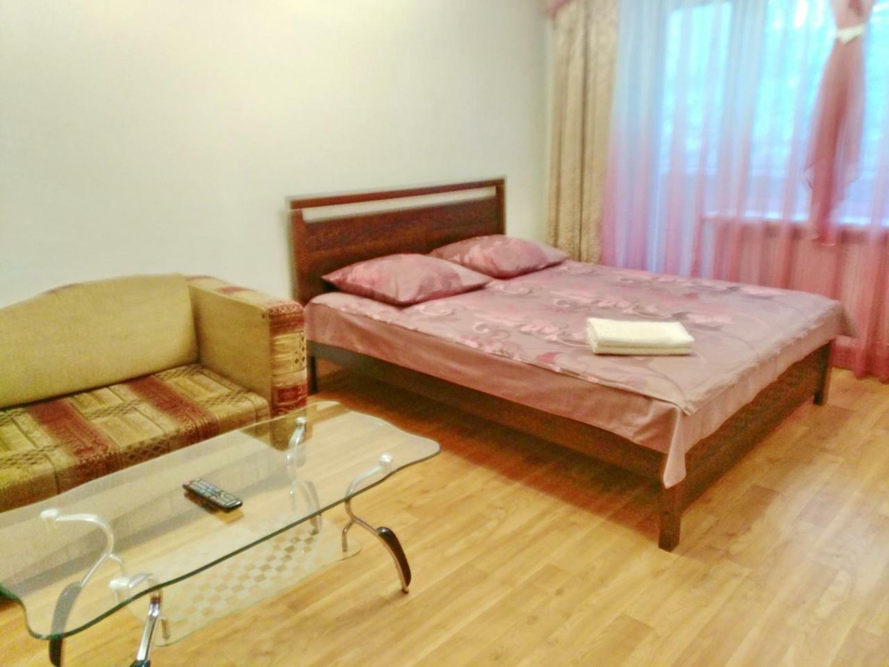 1-комнатная с кухней люкс на пр. а. поля, 62 * Dnipro