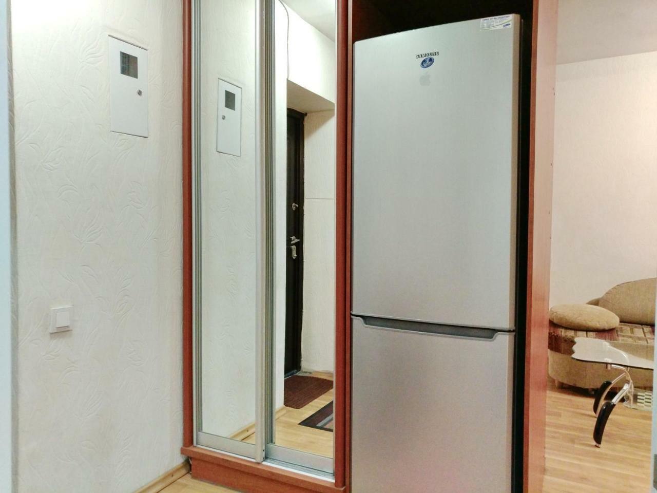 1-комнатная с кухней люкс на пр. а. поля, 62 Apartment