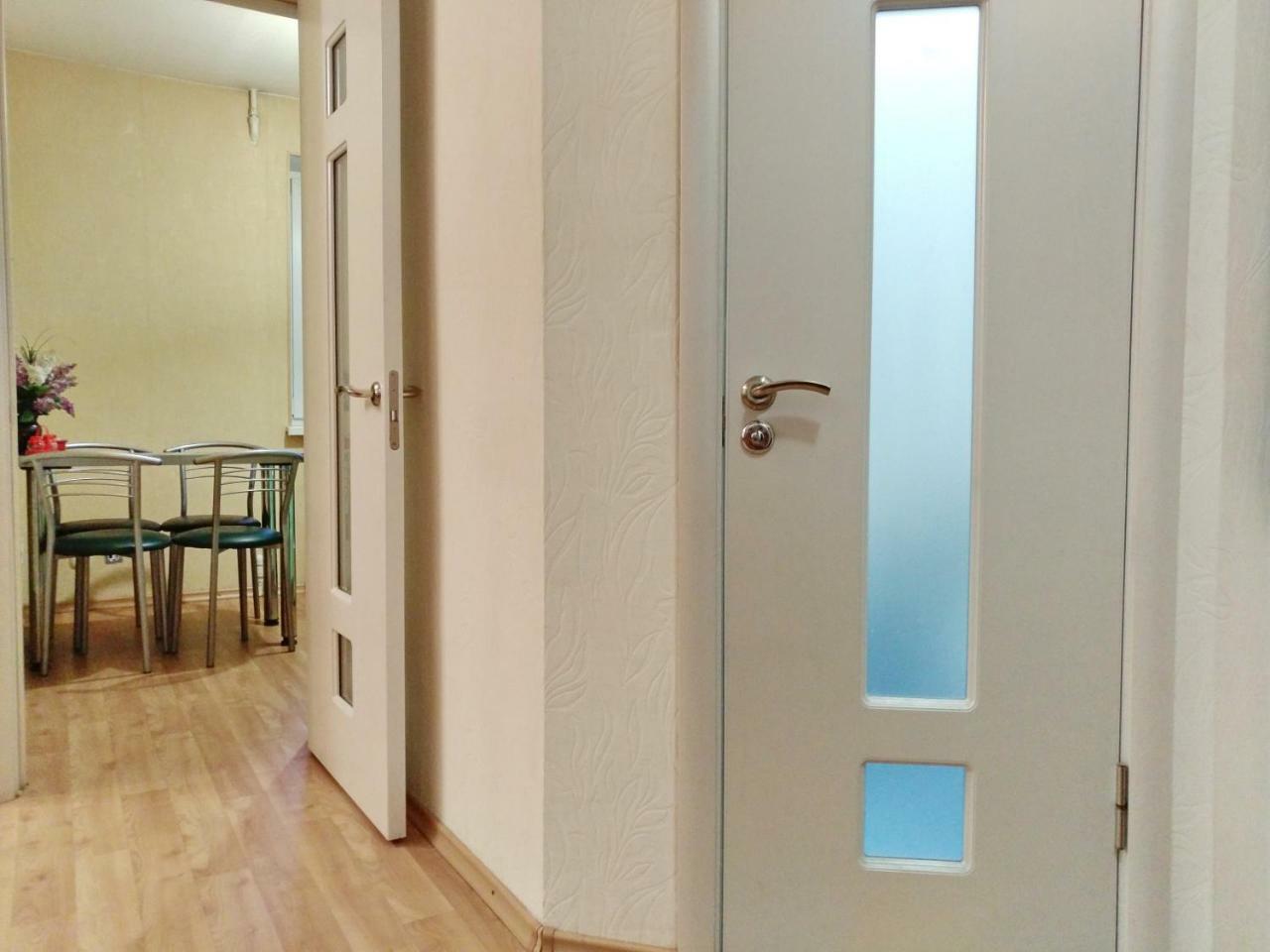 Apartment 1-комнатная с кухней люкс на пр. а. поля, 62 *