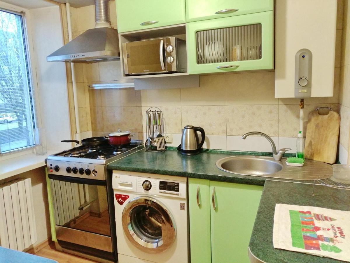 Apartment 1-комнатная с кухней люкс на пр. а. поля, 62