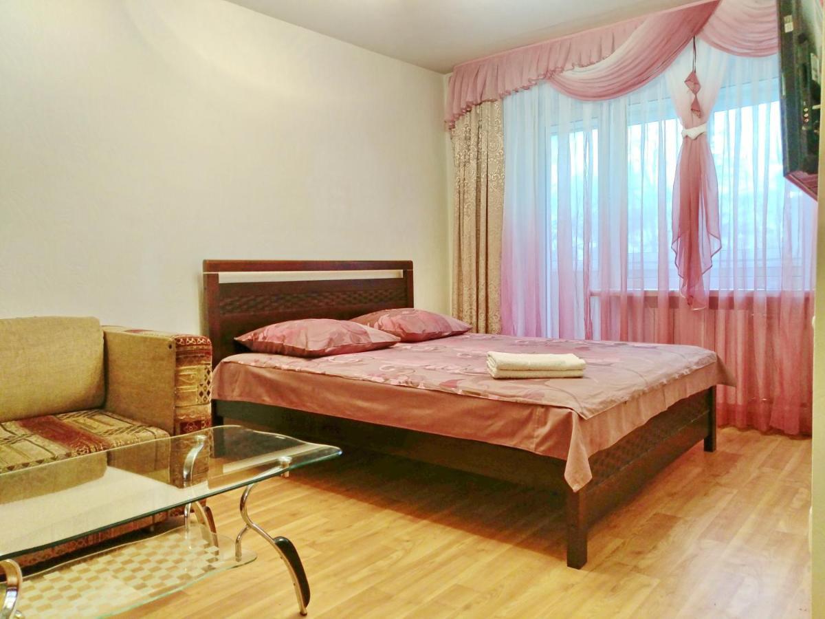 1-комнатная с кухней люкс на пр. а. поля, 62 *