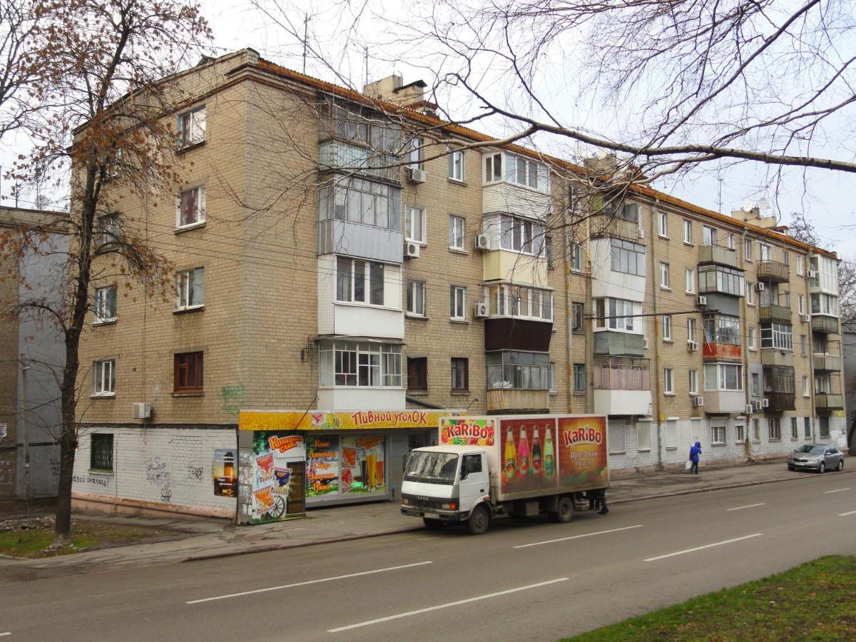 Apartment 1-комнатная с кухней люкс на пр. а. поля, 62 *